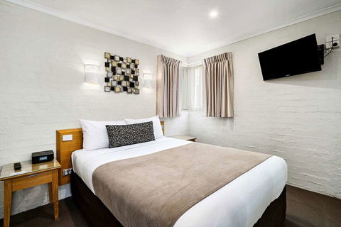 Comfort Inn Coach & Bushmans - Australia Shopping 14