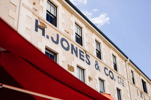 The Henry Jones Art Hotel - Local Tourism 0