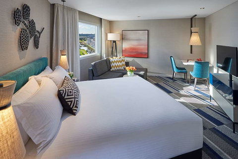 Crown Promenade Perth - Australia Shopping 3