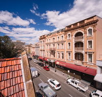 Hadley's Orient Hotel - Local Tourism
