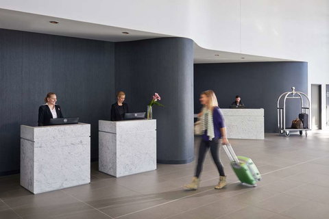 Rydges Sydney Airport Hotel - Local Tourism 4