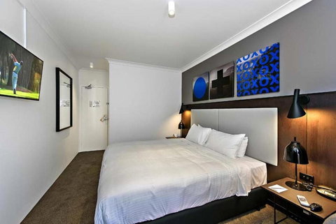 Quality Hotel CKS Sydney Airport - Australia Shopping 1