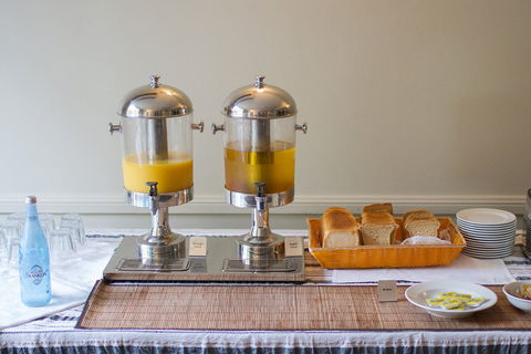 Quality Hotel CKS Sydney Airport - Australia Shopping 9