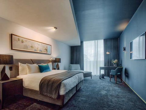 Eatons Hill Hotel - Accommodation Australia 3