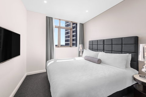 Meriton Suites Church Street, Parramatta - Australia Shopping 6