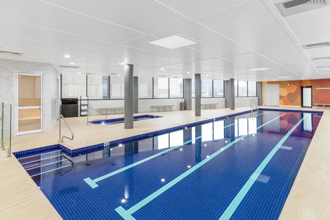 Meriton Suites Church Street, Parramatta - Australia Shopping 15