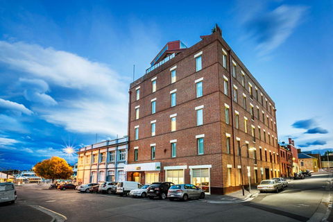 Quest Waterfront Serviced Apartments - Local Tourism 0