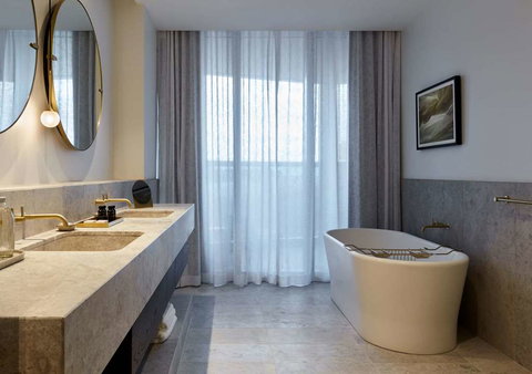 Eos by SkyCity - Bed n Breakfasts 3