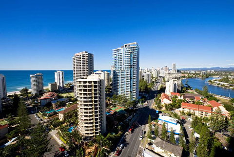 Wyndham Surfers Paradise Resort - Accommodation Australia 0