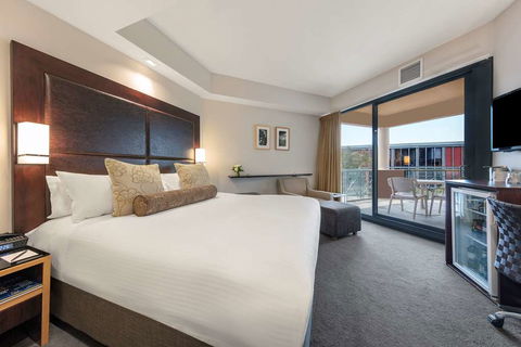 Amora Hotel Riverwalk Melbourne - Accommodation Australia 6