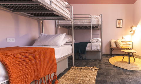 United Backpackers - Accommodation Australia 4