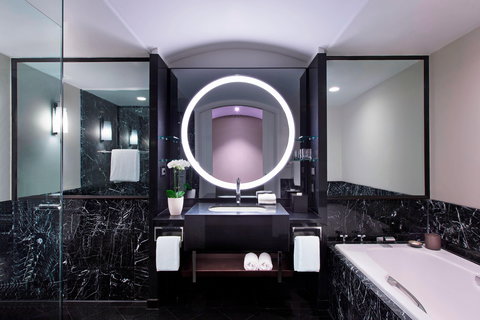 Sheraton Grand Sydney Hyde Park - Australia Shopping 11