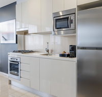 Meriton Suites Zetland - Local Tourism