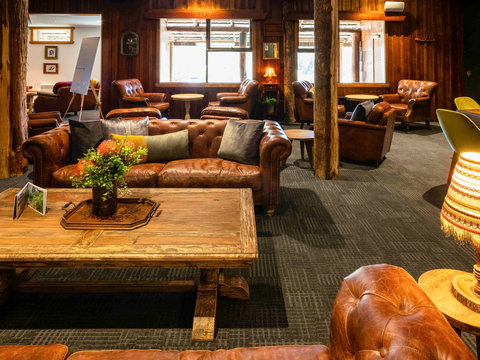 Peppers Cradle Mountain Lodge - Local Tourism 1