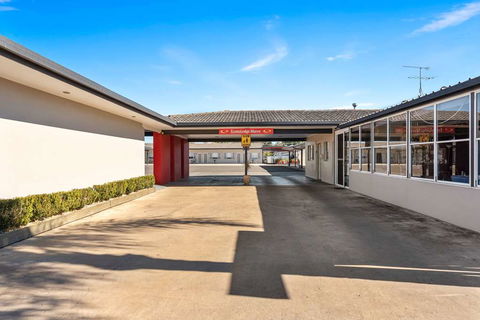 Econo Lodge Moree Spa Motor Inn - Australia Shopping 2