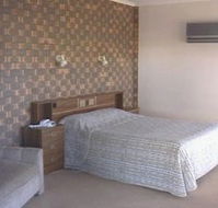 Horsham Mid City Court Motel - Bed n Breakfasts