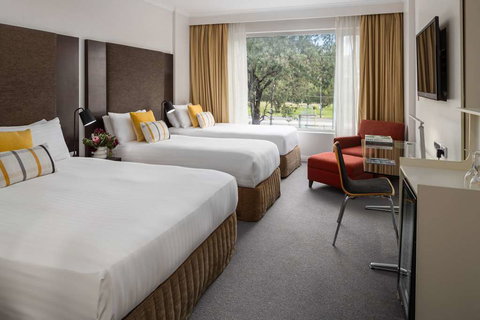 Rydges Bankstown - Local Tourism 1