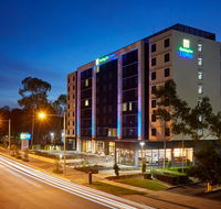 Holiday Inn Express Sydney Macquarie Pk - Local Tourism