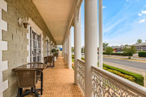 Quality Inn Ashby House Tamworth - Australia Shopping 2