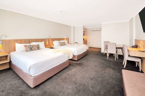 Clarion Hotel Townsville - Local Tourism 7