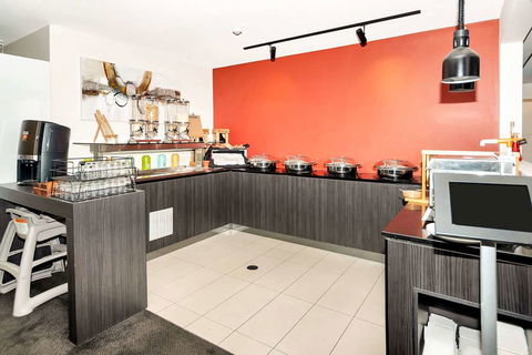 Clarion Hotel Townsville - Local Tourism 10