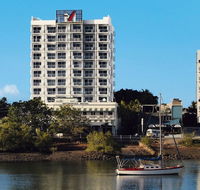 Oaks Metropole Hotel - Local Tourism