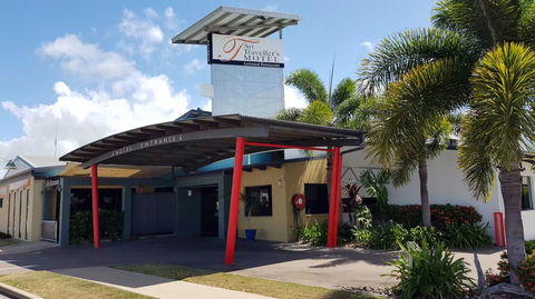 Ayr Traveller's Motel - Local Tourism 0