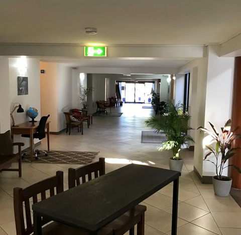 Ayr Traveller's Motel - Local Tourism 2