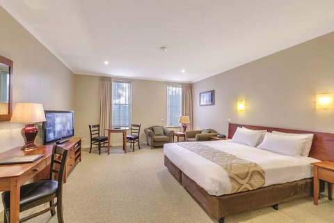 Lake Inn Ballarat - Australia Shopping 17