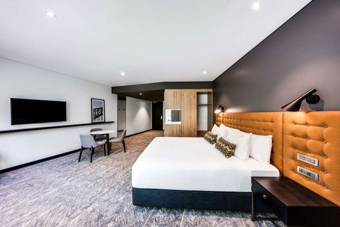 Vibe Hotel North Sydney - Local Tourism 13