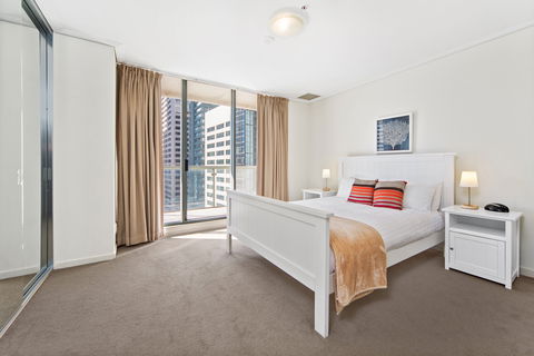 Astra Sydney CBD Pitt Street - Local Tourism 2
