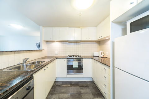 Astra Sydney CBD Pitt Street - Local Tourism 3