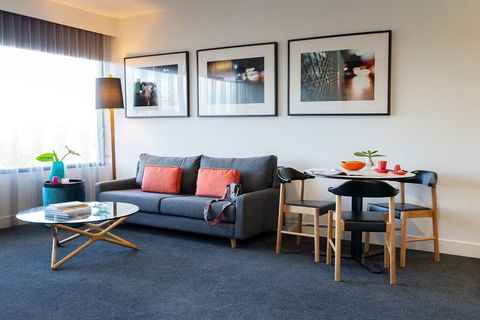East Hotel - Accommodation Australia 4