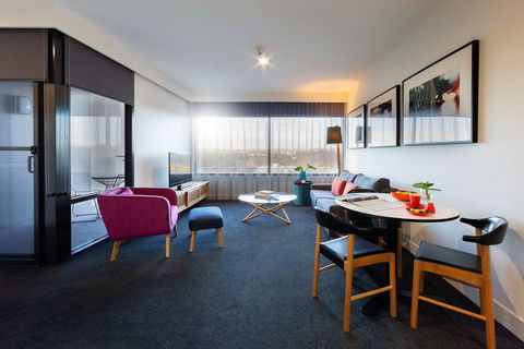 East Hotel - Accommodation Australia 7