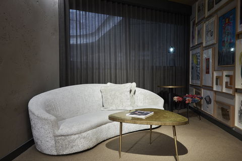 Ovolo Nishi - Australia Shopping 9