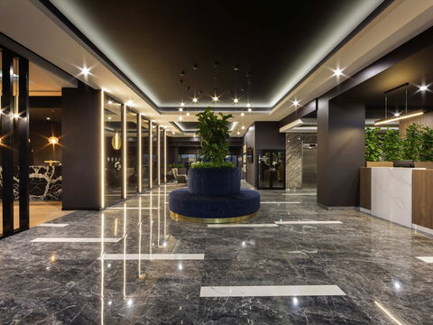 The Sebel Canberra Civic Hotel - Australia Shopping 1
