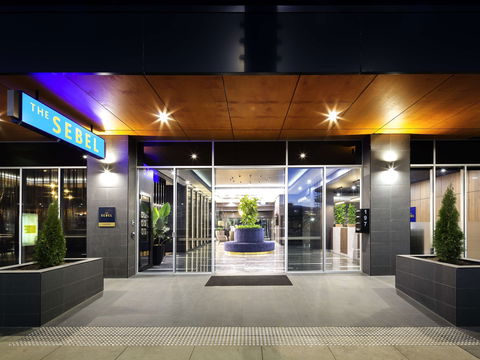 The Sebel Canberra Civic Hotel - Australia Shopping 3