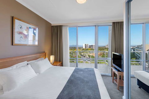 Nesuto Canberra Apartment Hotel - Australia Shopping 14