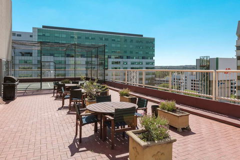 Nesuto Canberra Apartment Hotel - Australia Shopping 17