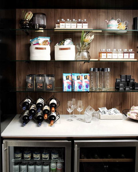 A By Adina Canberra - Australia Shopping 16