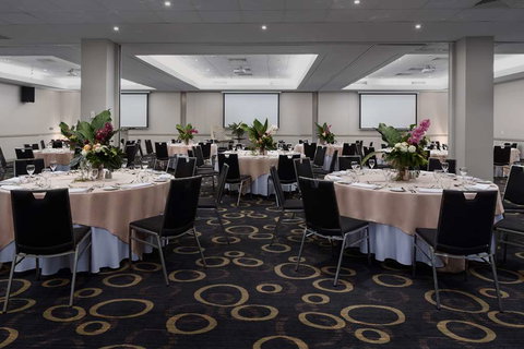 Rydges Parramatta - Local Tourism 7