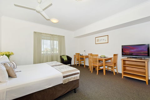 Metro Advance Apartments & Hotel - Australia Shopping 12