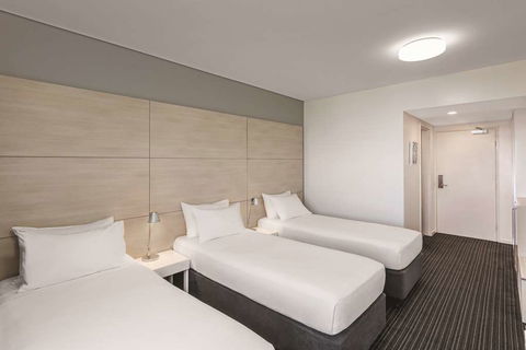 Vibe Hotel Darwin Waterfront - Australia Shopping 7