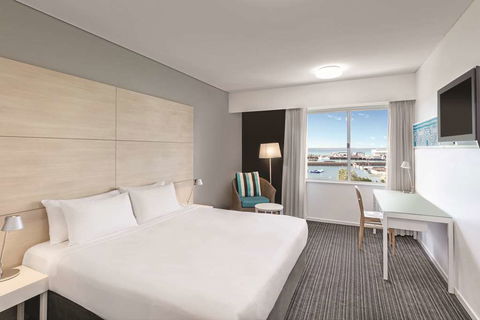 Vibe Hotel Darwin Waterfront - Australia Shopping 10