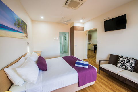 Club Tropical Resort Darwin - Australia Shopping 3