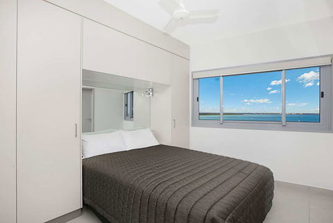 Ramada Suites Zen Quarter Darwin - Australia Shopping 4