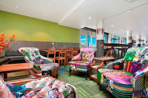 Ramada Suites Zen Quarter Darwin - Australia Shopping 8