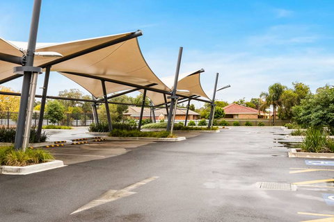 Quality Hotel Rules Club Wagga - Australia Shopping 1