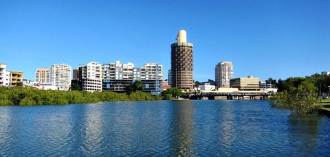 Hotel Grand Chancellor Townsville - Local Tourism 1