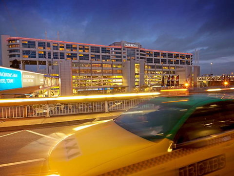 PARKROYAL Melbourne Airport - Accommodation Australia 0